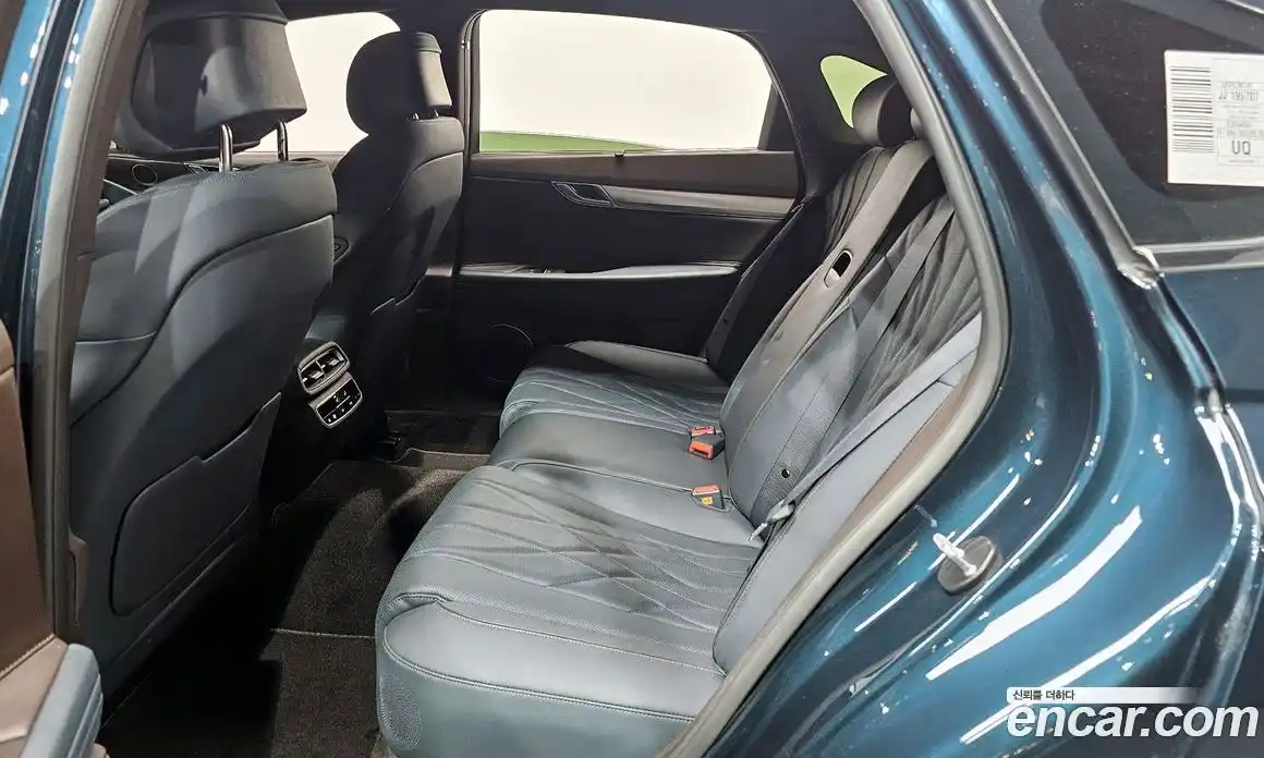 Genesis G80 2023 2.5 Автомат в Москве № 58720, фото 7