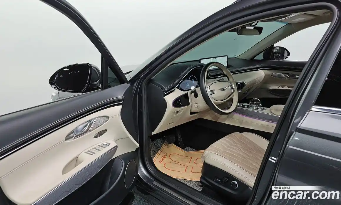 Genesis GV70 2023 2.5 Автомат в Москве № 59004, фото 15