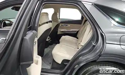 Genesis GV70 2023 2.5 Автомат в Москве № 59004, миниатюра 9