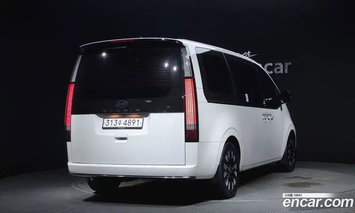 Hyundai Staria 2025 3.5 Автомат в Москве № 7798, фото 17