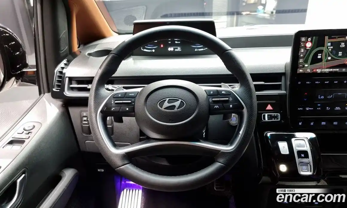 Hyundai Staria 2025 3.5 Автомат в Москве № 7798, фото 5