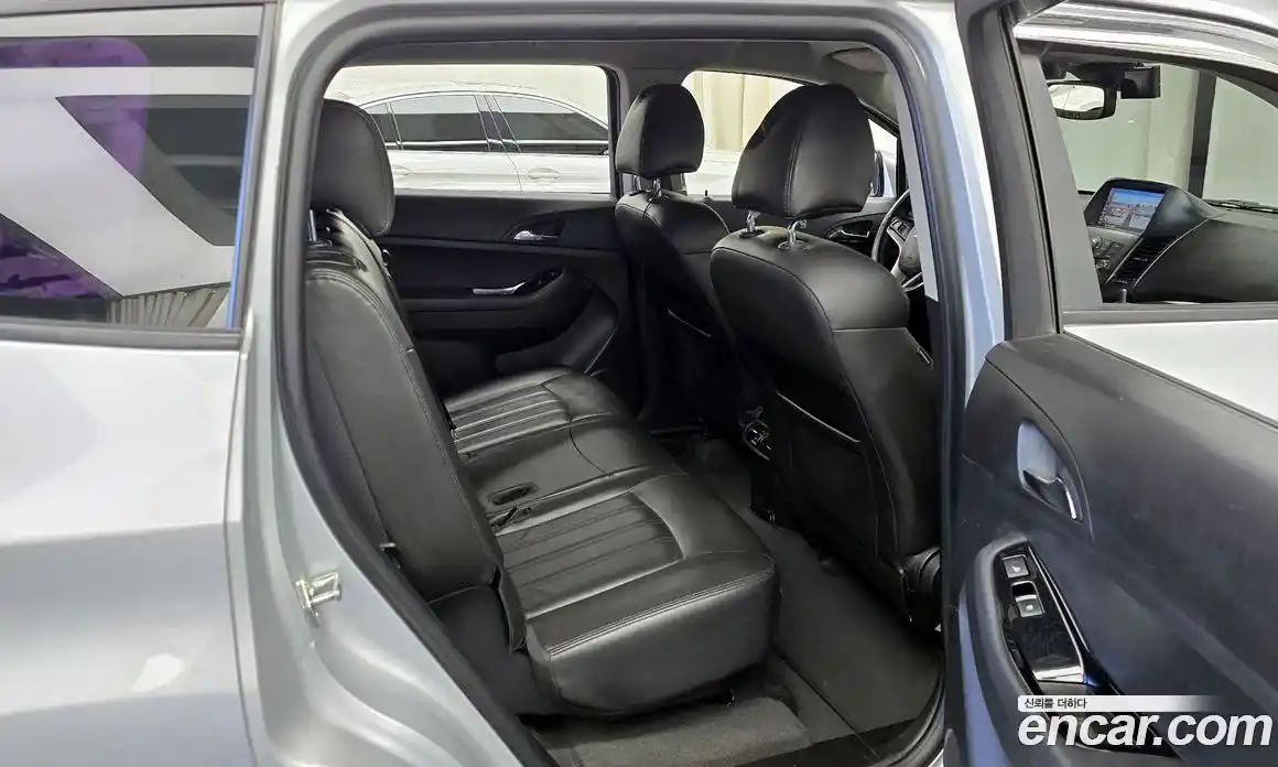 Chevrolet Orlando 2018 2.0 Автомат в Москве № 105040, фото 9