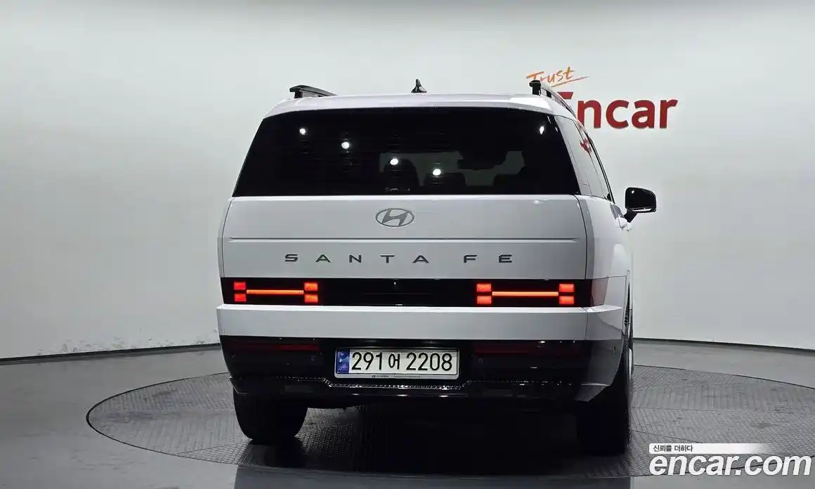 Hyundai Santa Fe 2024 1.6 Автомат в Москве № 107690, фото 17