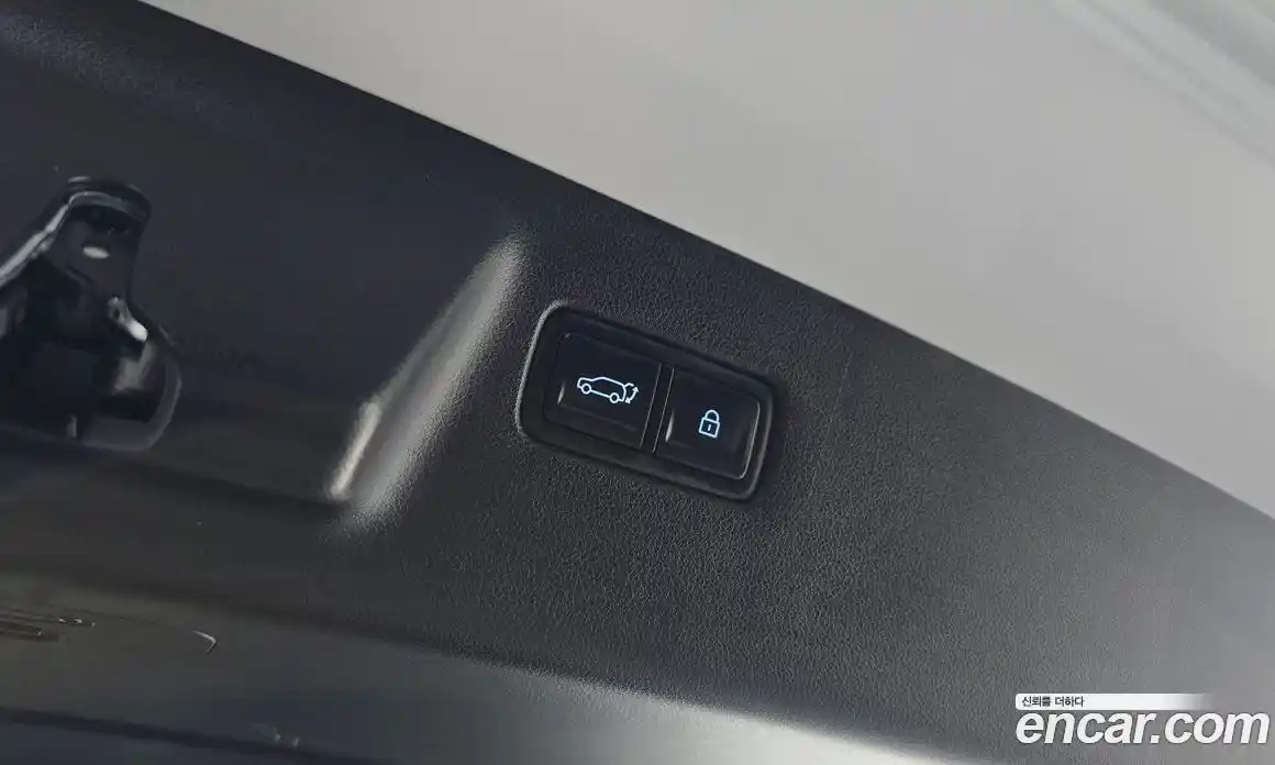 Hyundai Santa Fe 2024 1.6 Автомат в Москве № 107690, фото 7