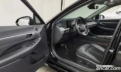 Hyundai Sonata 2026 2.0 Автомат в Москве № 108950, миниатюра 4