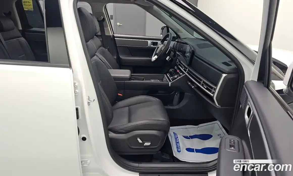 Hyundai Santa Fe 2024 2.5 Автомат в Москве № 110013, фото 17