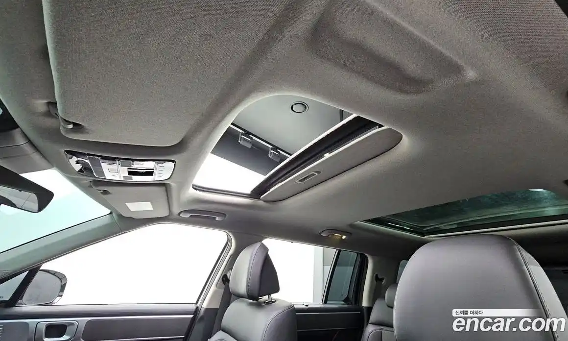 Hyundai Santa Fe 2024 2.5 Автомат в Москве № 110013, фото 6