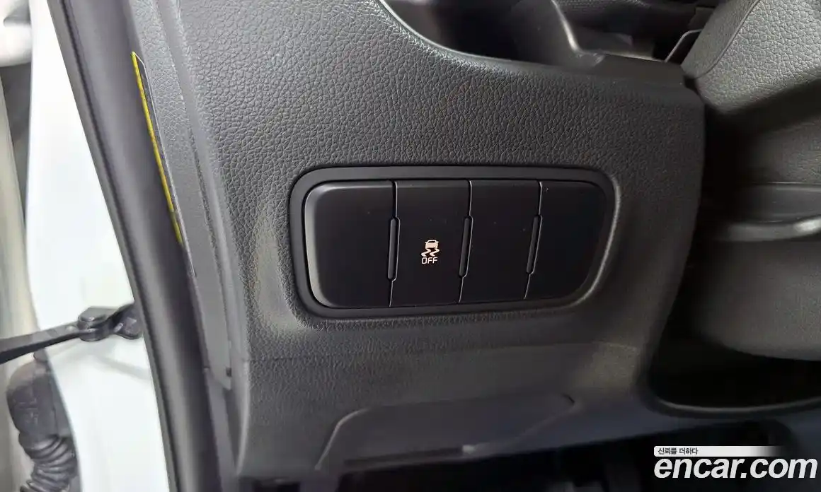 Kia Ray 2023 1.0 Автомат в Москве № 114527, фото 16