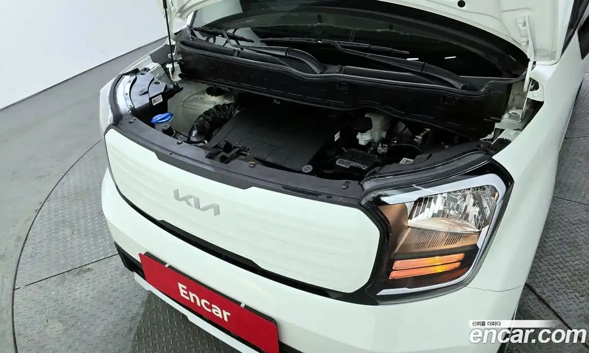 Kia Ray 2023 1.0 Автомат в Москве № 114527, фото 17