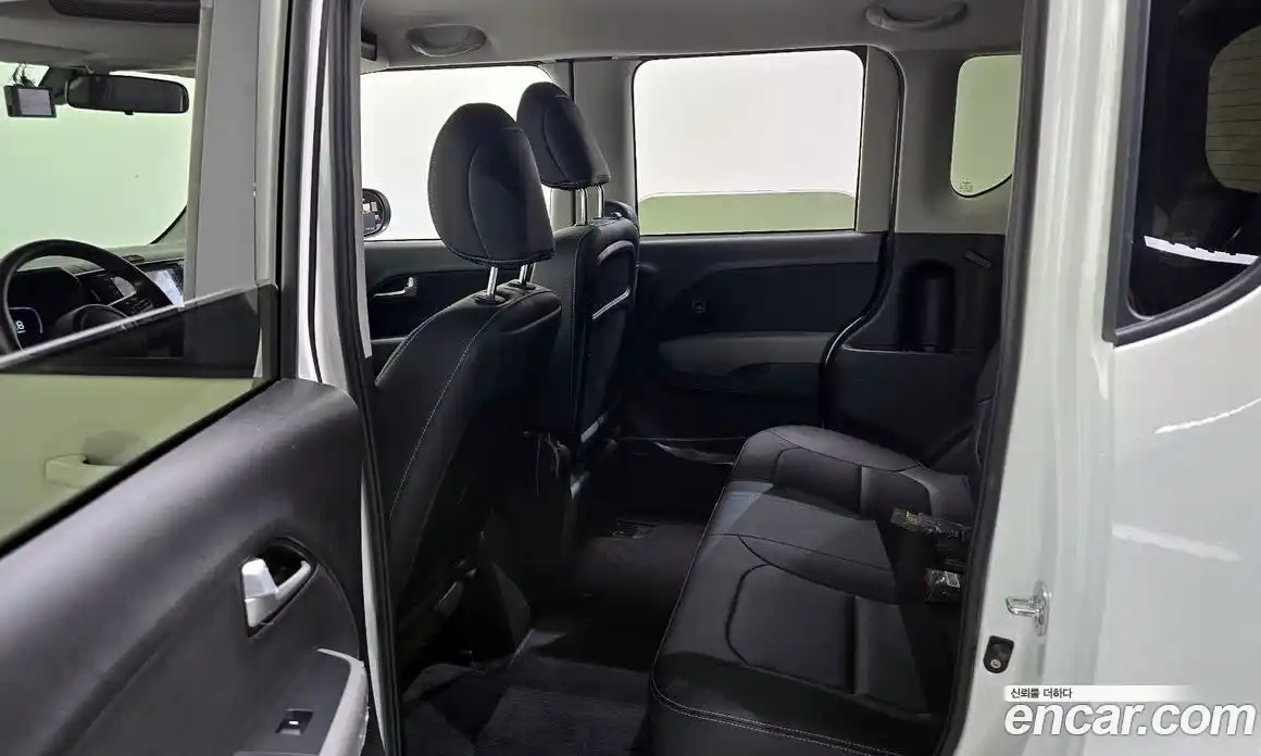 Kia Ray 2023 1.0 Автомат в Москве № 114527, фото 3