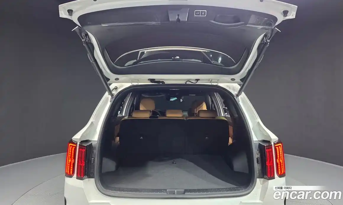 Kia Sorento 2023 1.6 Автомат в Москве № 120373, фото 15