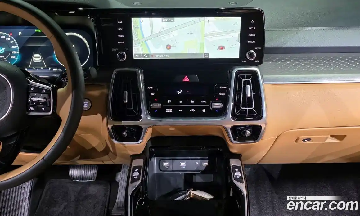 Kia Sorento 2023 1.6 Автомат в Москве № 120373, фото 18