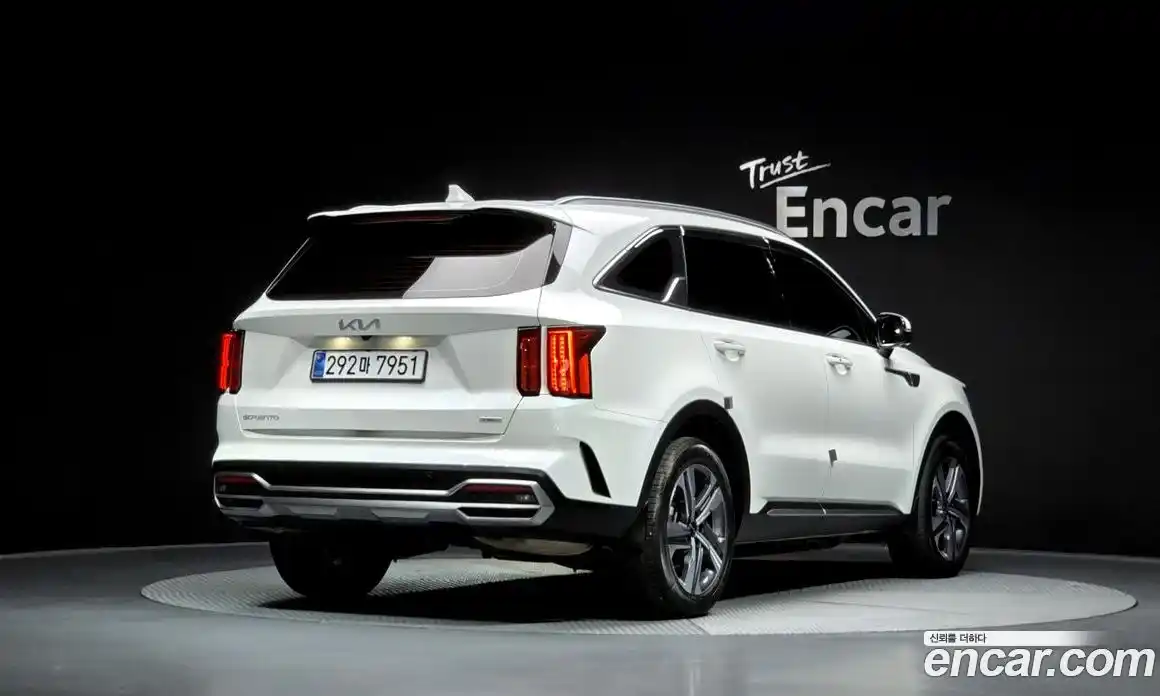 Kia Sorento 2023 1.6 Автомат в Москве № 120373, фото 6