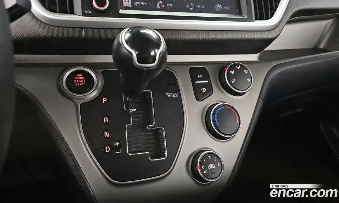 Kia Ray 2022 1.0 Автомат в Москве № 121035, фото 20