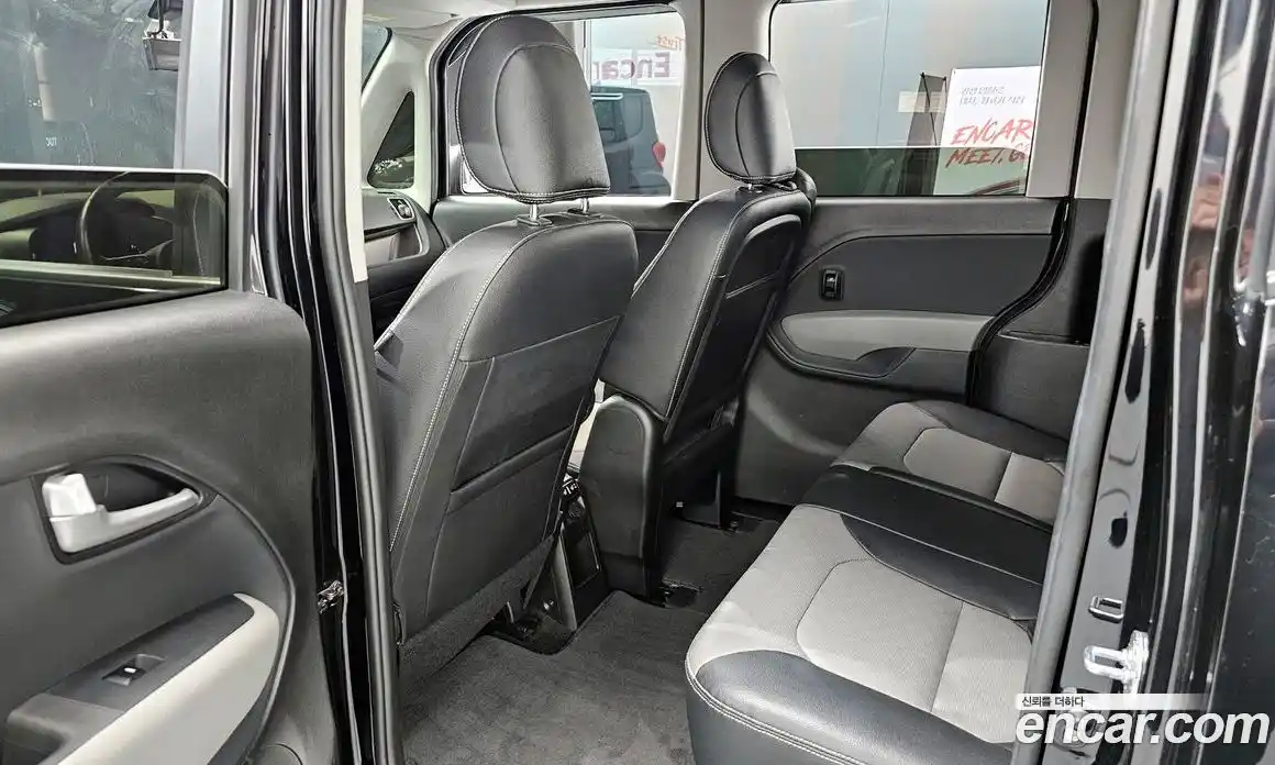 Kia Ray 2022 1.0 Автомат в Москве № 121035, фото 6