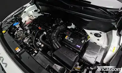 Kia Seltos 2024 1.6 Автомат в Москве № 121270, миниатюра 3