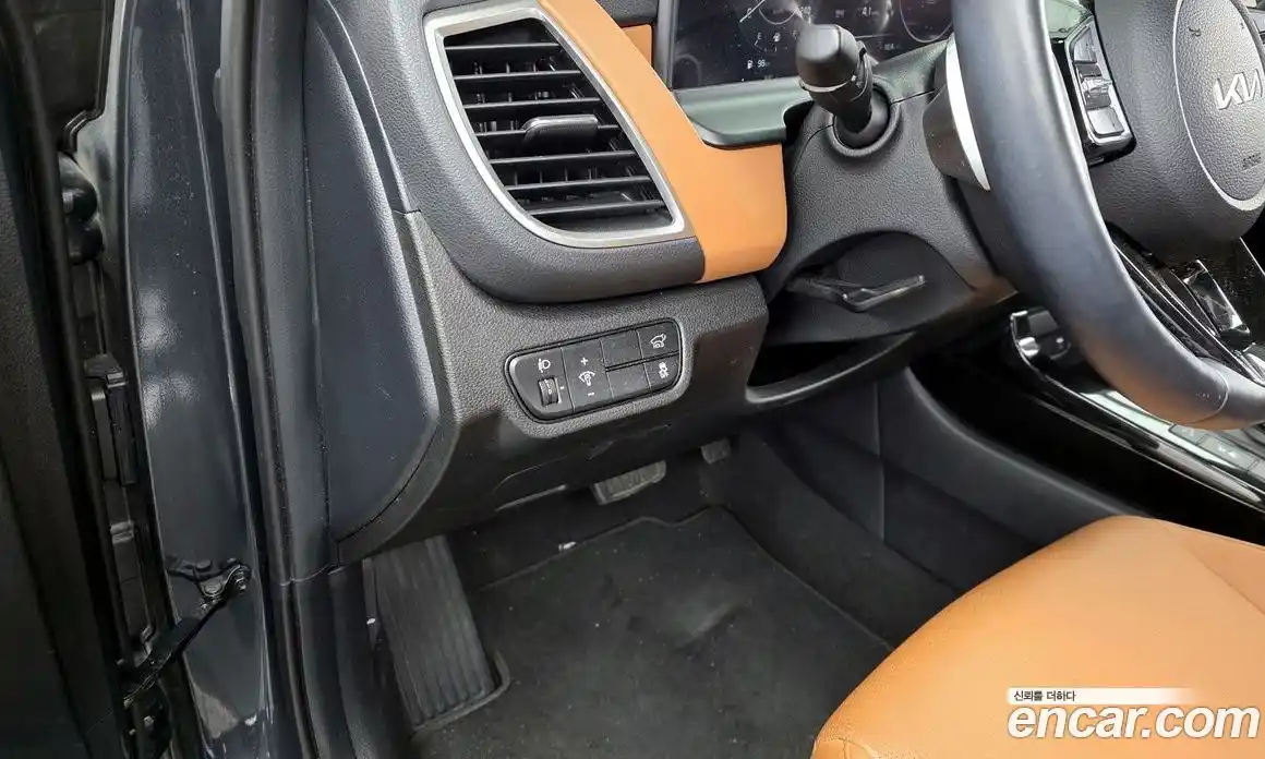 Kia Seltos 2024 1.6 Автомат в Москве № 122089, фото 17