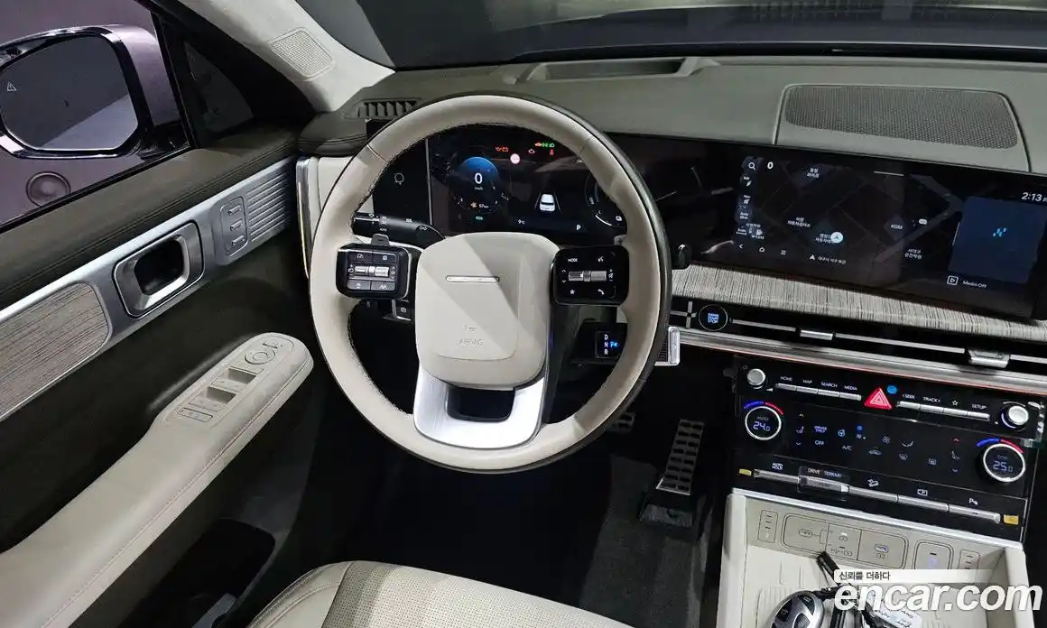 Hyundai Santa Fe 2024 1.6 Автомат в Москве № 124060, фото 19