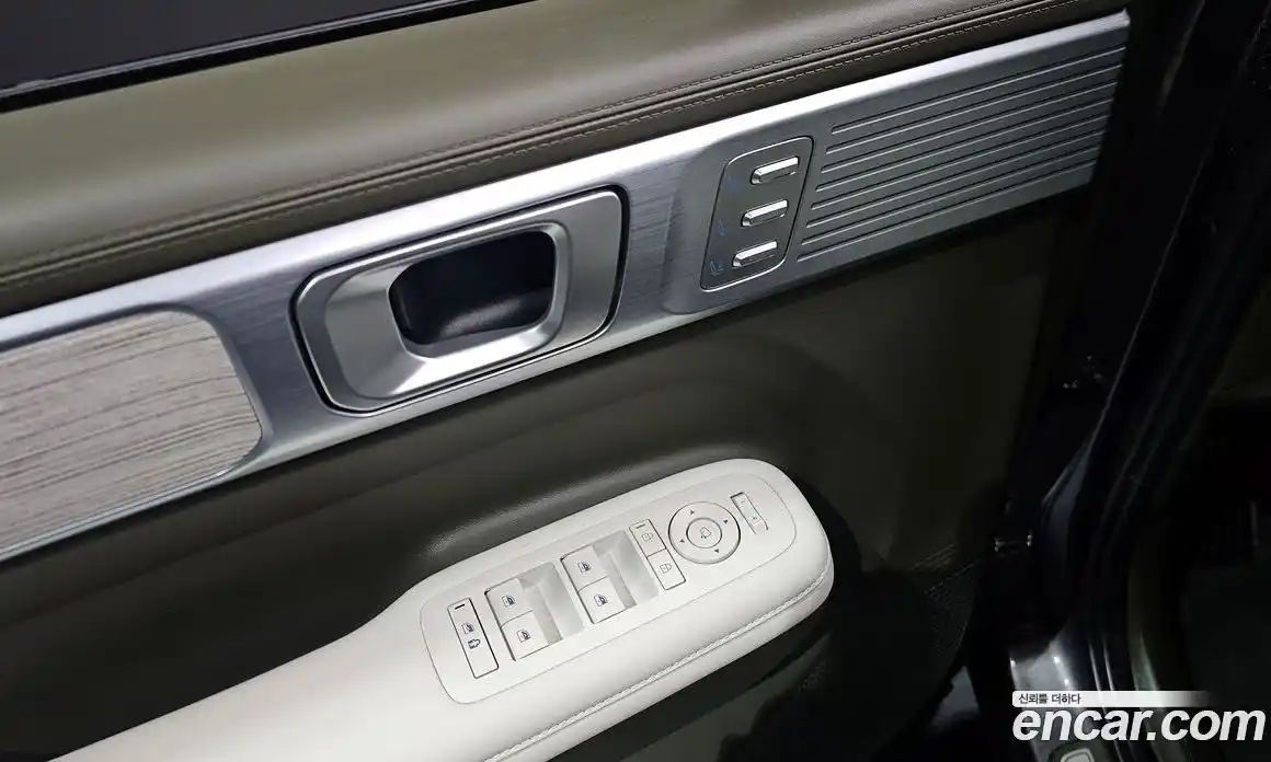 Hyundai Santa Fe 2024 1.6 Автомат в Москве № 124060, фото 4