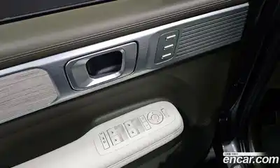 Hyundai Santa Fe 2024 1.6 Автомат в Москве № 124060, миниатюра 4