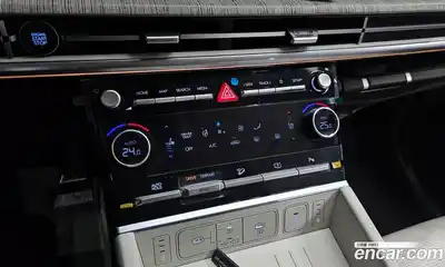 Hyundai Santa Fe 2024 1.6 Автомат в Москве № 124060, миниатюра 6