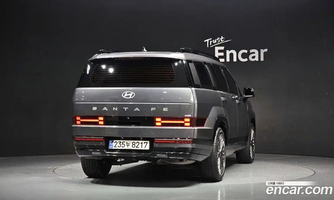 Hyundai Santa Fe 2024 1.6 Автомат в Москве № 124060, фото 9