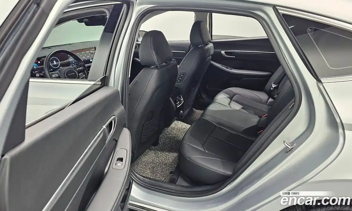 Hyundai Sonata 2024 2.0 Автомат в Москве № 124483, фото 11