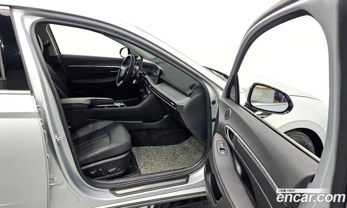 Hyundai Sonata 2024 2.0 Автомат в Москве № 124483, фото 17