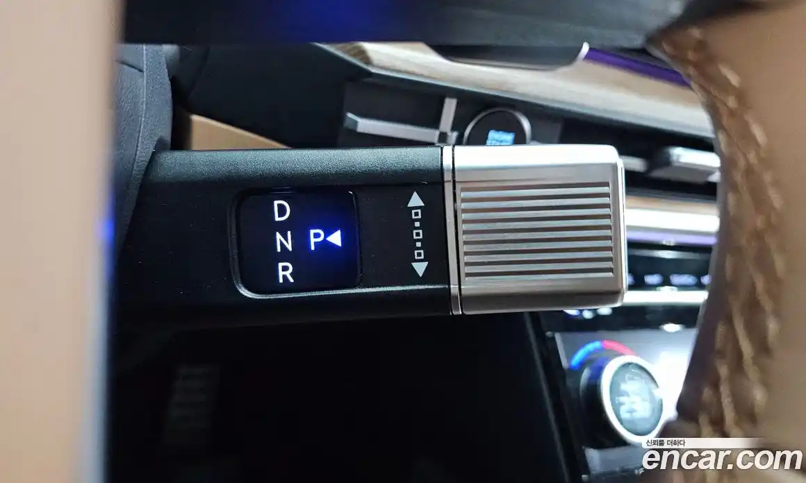 Hyundai Santa Fe 2024 2.5 Автомат в Москве № 125933, фото 15