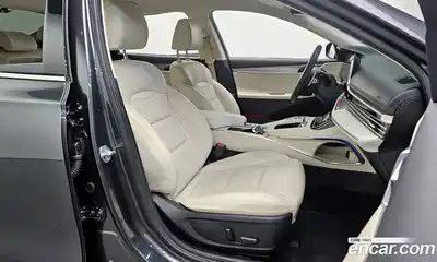 Hyundai Grandeur 2022 2.5 Автомат в Москве № 126955, миниатюра 4