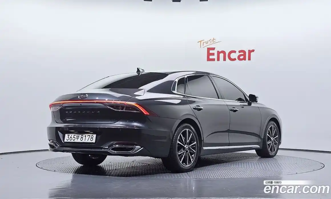 Hyundai Grandeur 2022 2.5 Автомат в Москве № 126955, фото 6