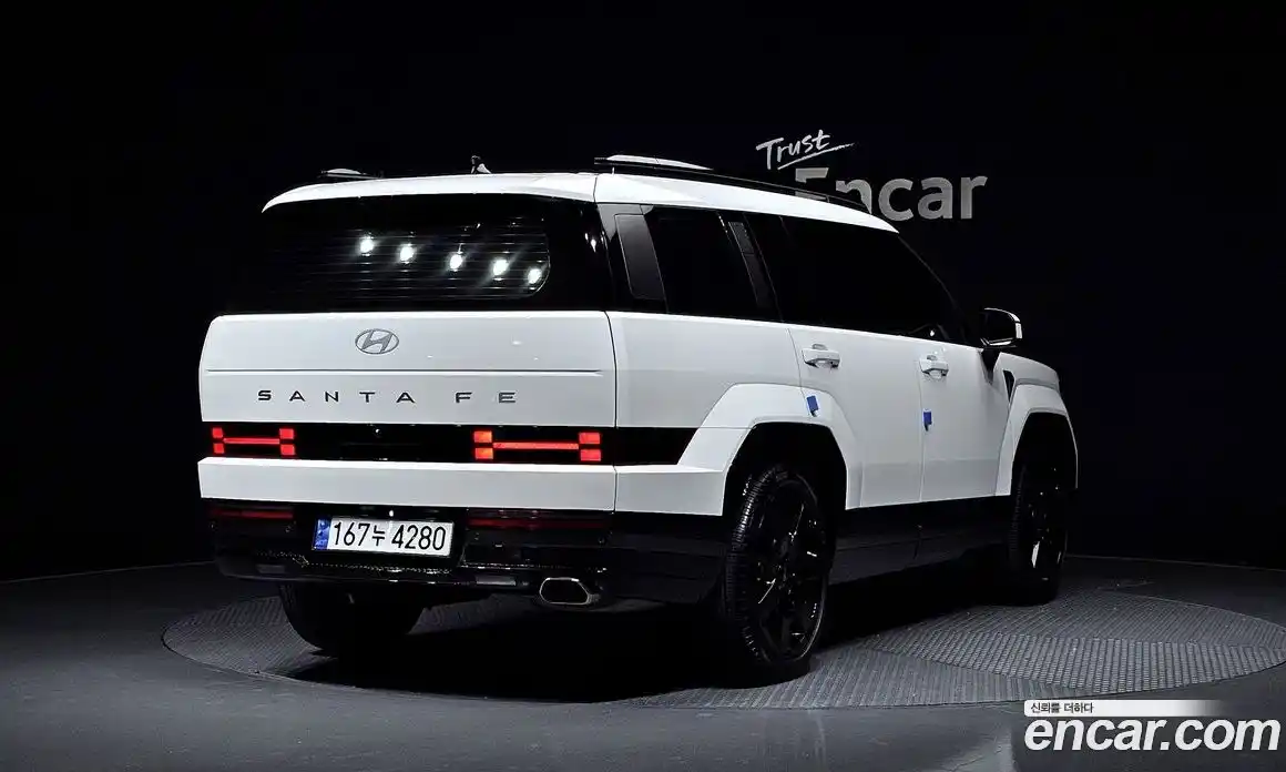 Hyundai Santa Fe 2024 2.5 Автомат в Москве № 130898, фото 13