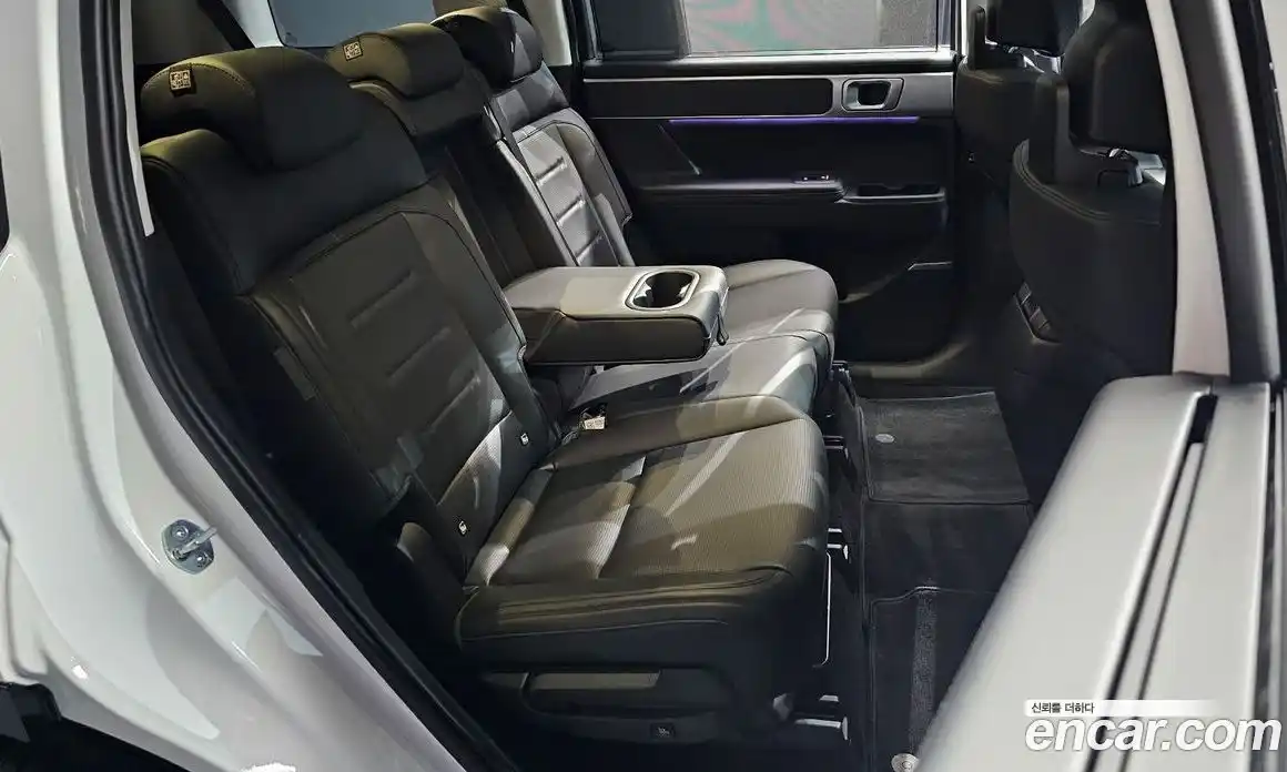 Hyundai Santa Fe 2024 2.5 Автомат в Москве № 130898, фото 9