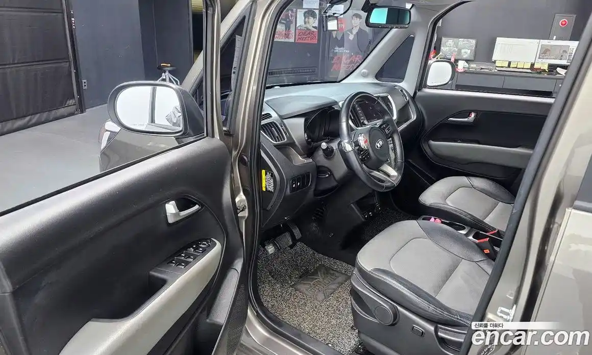 Kia Ray 2021 1.0 Автомат в Москве № 132667, фото 15