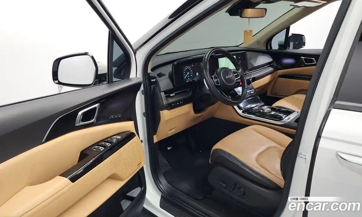 Kia Canival 2023 2.2 Автомат в Москве № 132945, фото 14