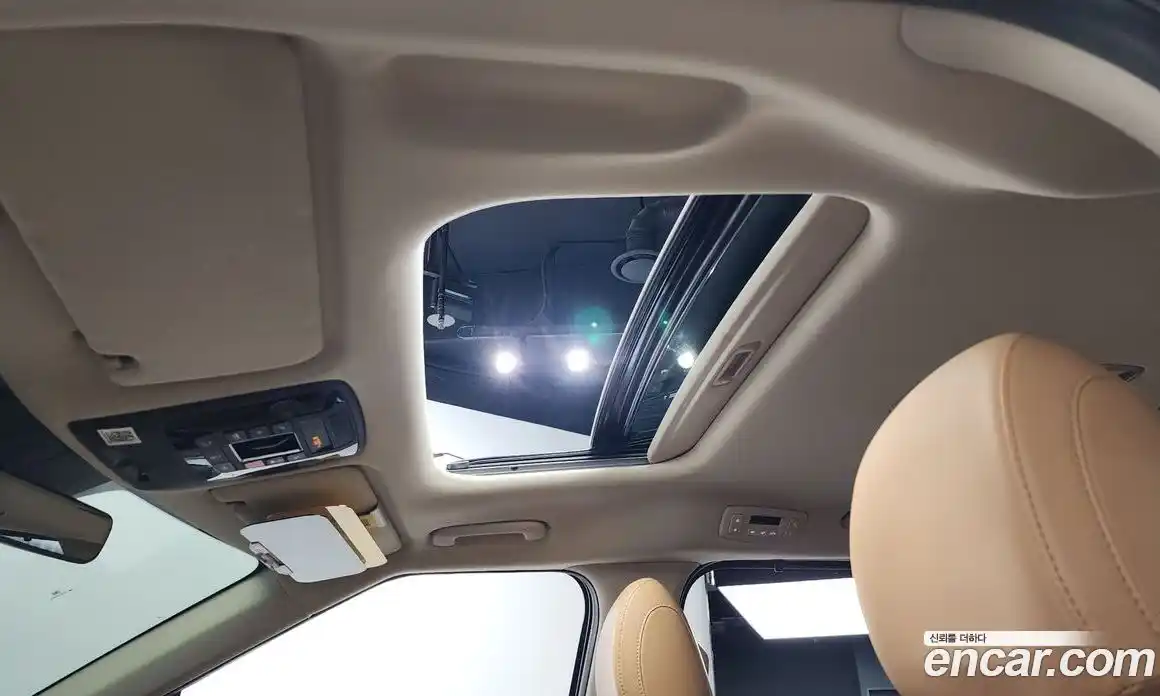 Kia Canival 2023 2.2 Автомат в Москве № 132945, фото 18