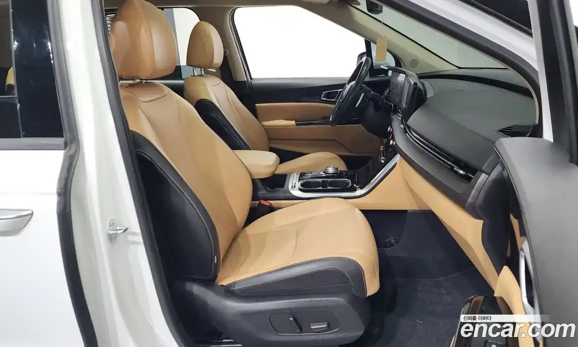 Kia Canival 2023 2.2 Автомат в Москве № 132945, фото 20