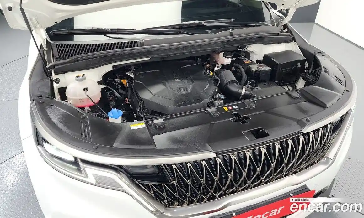 Kia Canival 2023 2.2 Автомат в Москве № 132945, фото 6