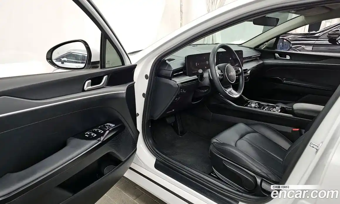 Kia K5 2024 2.0 Автомат в Москве № 133899, фото 12