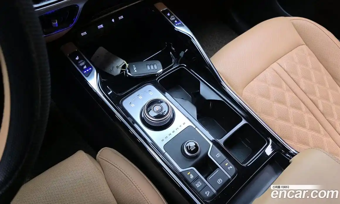 Kia Sorento 2023 1.6 Автомат в Москве № 133934, фото 19