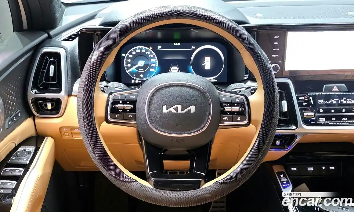 Kia Sorento 2023 1.6 Автомат в Москве № 133934, фото 20