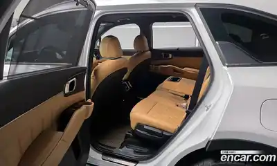 Kia Sorento 2023 1.6 Автомат в Москве № 133934, миниатюра 10