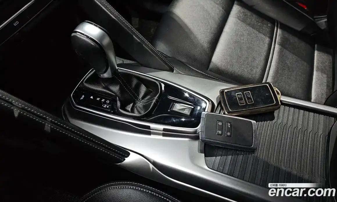 Renault QM6 2019 2.0 Автомат в Москве № 136459, фото 9