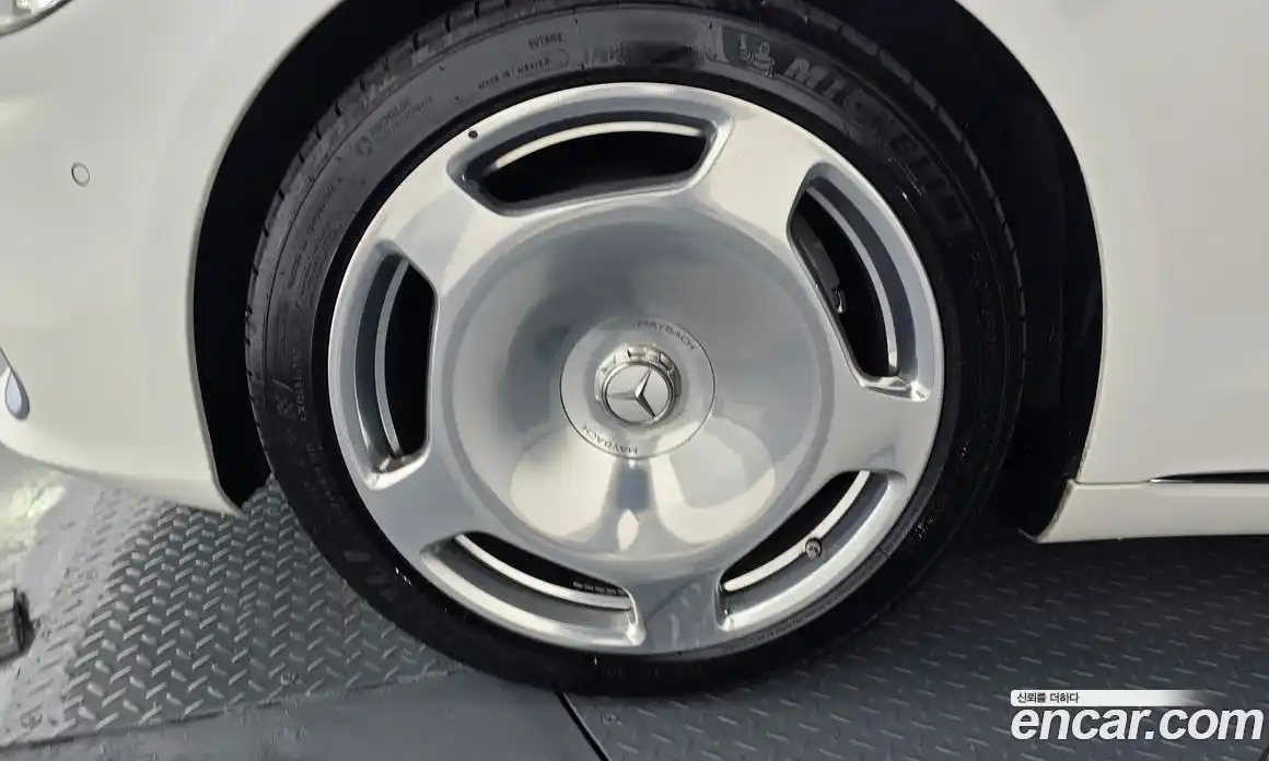 Mercedes-Benz S-Class 2023 4.0 Автомат в Москве № 136515, фото 8