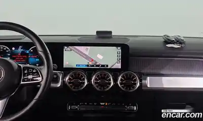 Mercedes-Benz EQB 2023 0.2 Автомат в Москве № 139821, миниатюра 3