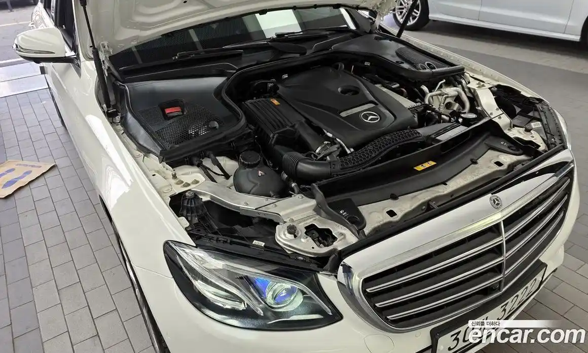 Mercedes-Benz E-Class 2019 2.0 Автомат в Москве № 141829, фото 18