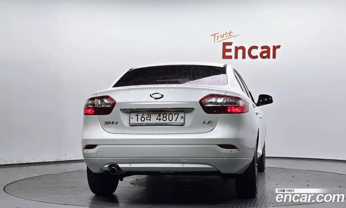 Renault SM3 2016 1.6 Автомат в Москве № 147567, фото 11