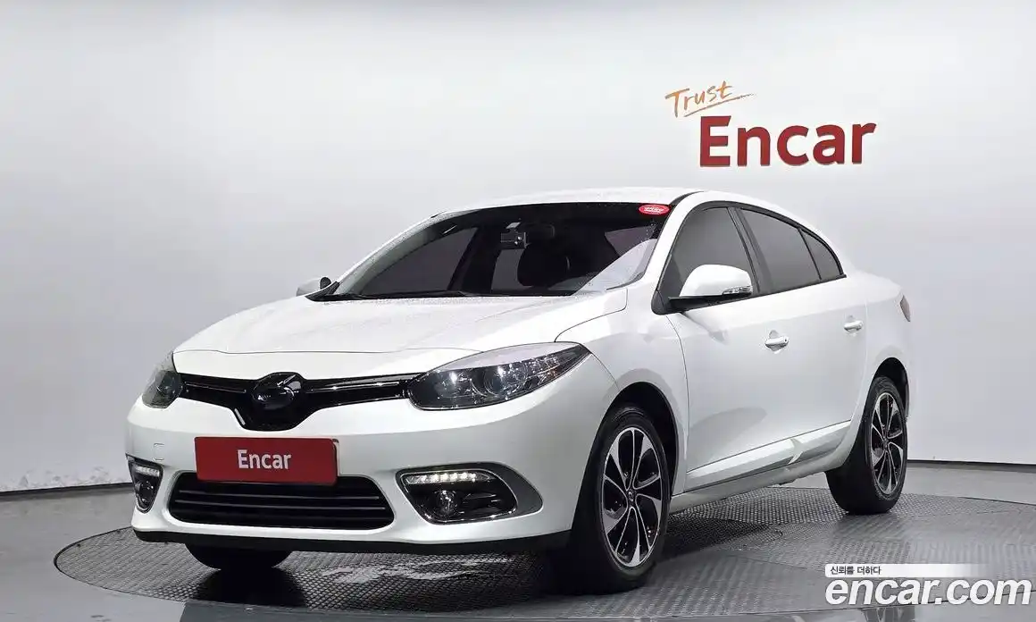 Renault SM3 2016 1.6 Автомат в Москве № 147567, фото 14