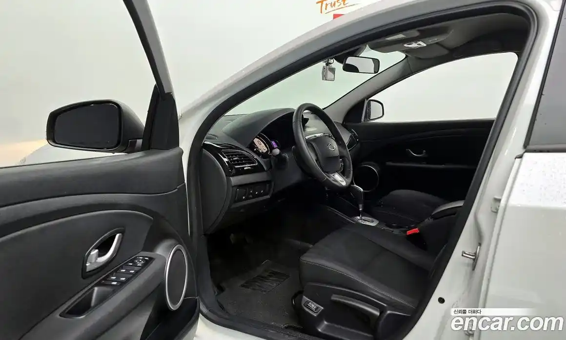 Renault SM3 2016 1.6 Автомат в Москве № 147567, фото 19