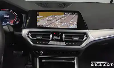 BMW 3-Series 2022 2.0 Автомат в Москве № 154259, миниатюра 11